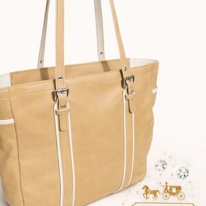 Coach Hampton Vintage Tan Leather White Trim Shoulder Tote Zip Top Bag